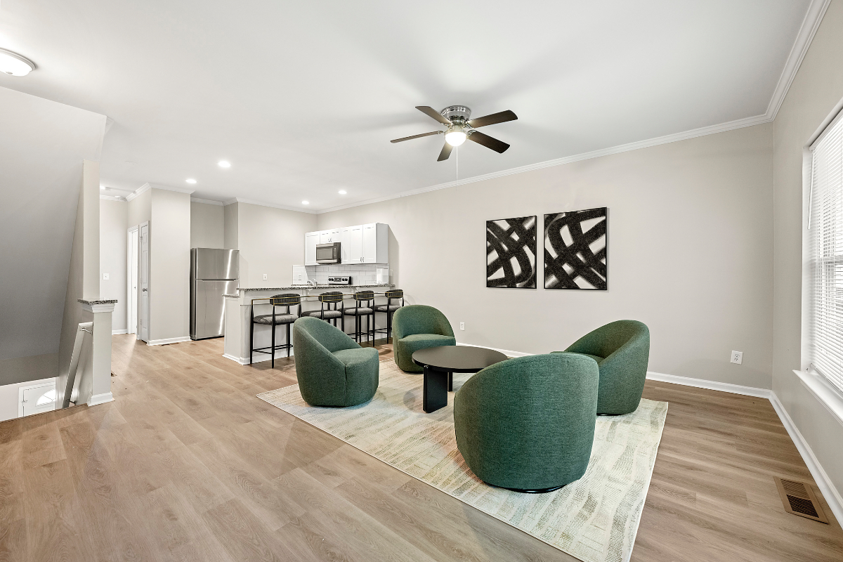Queen Suite B3
