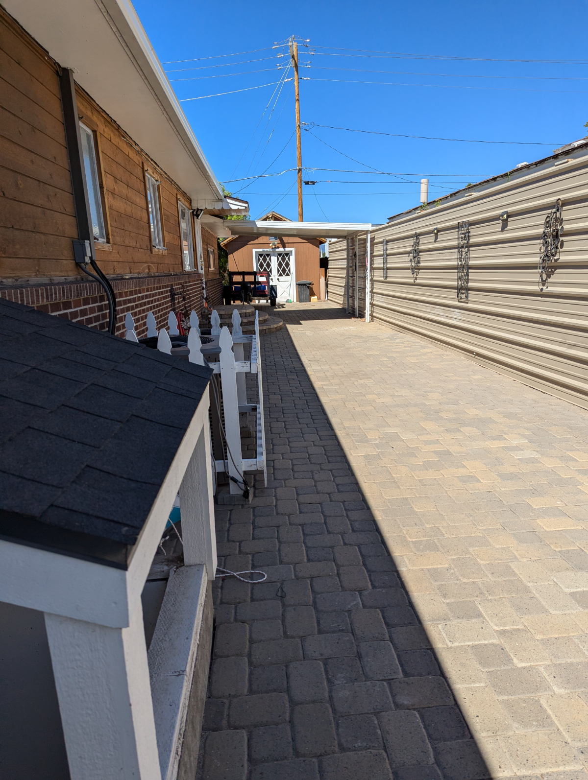 Midtown Reno Basement apartment - Photo 2