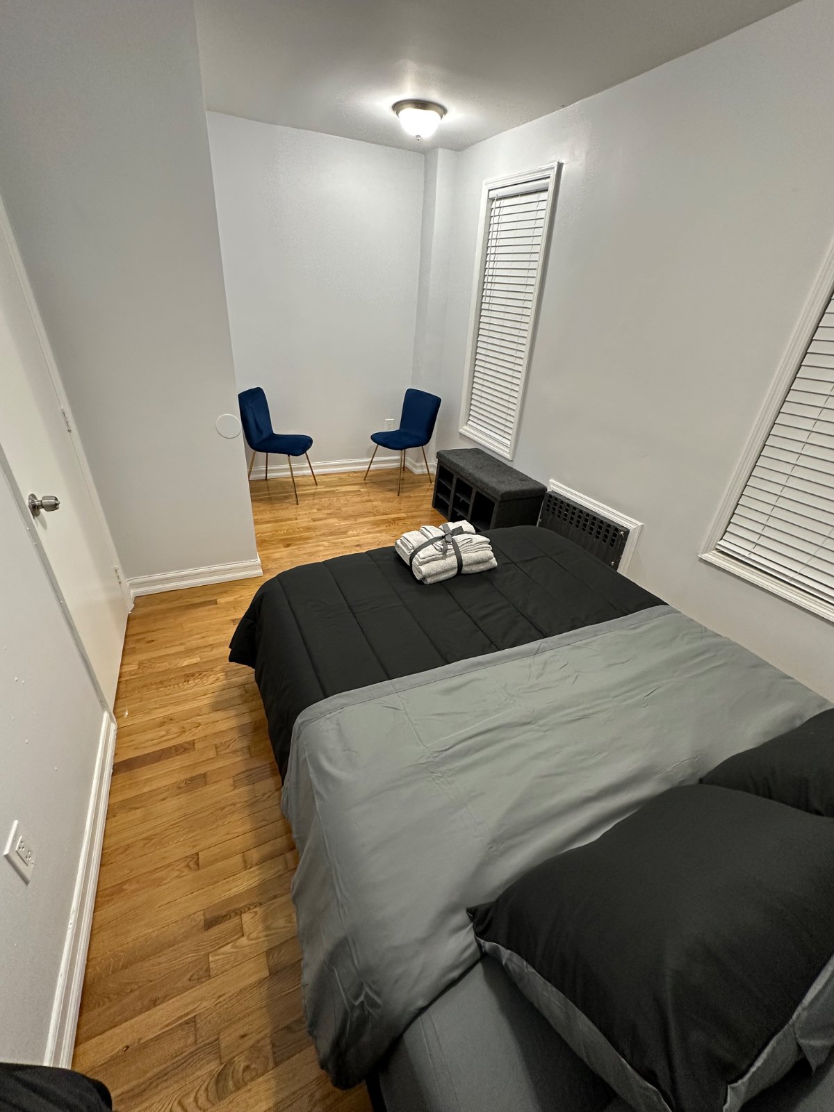 Cozy 3rd Floor 3 Bedroom Apartment - Photo 10