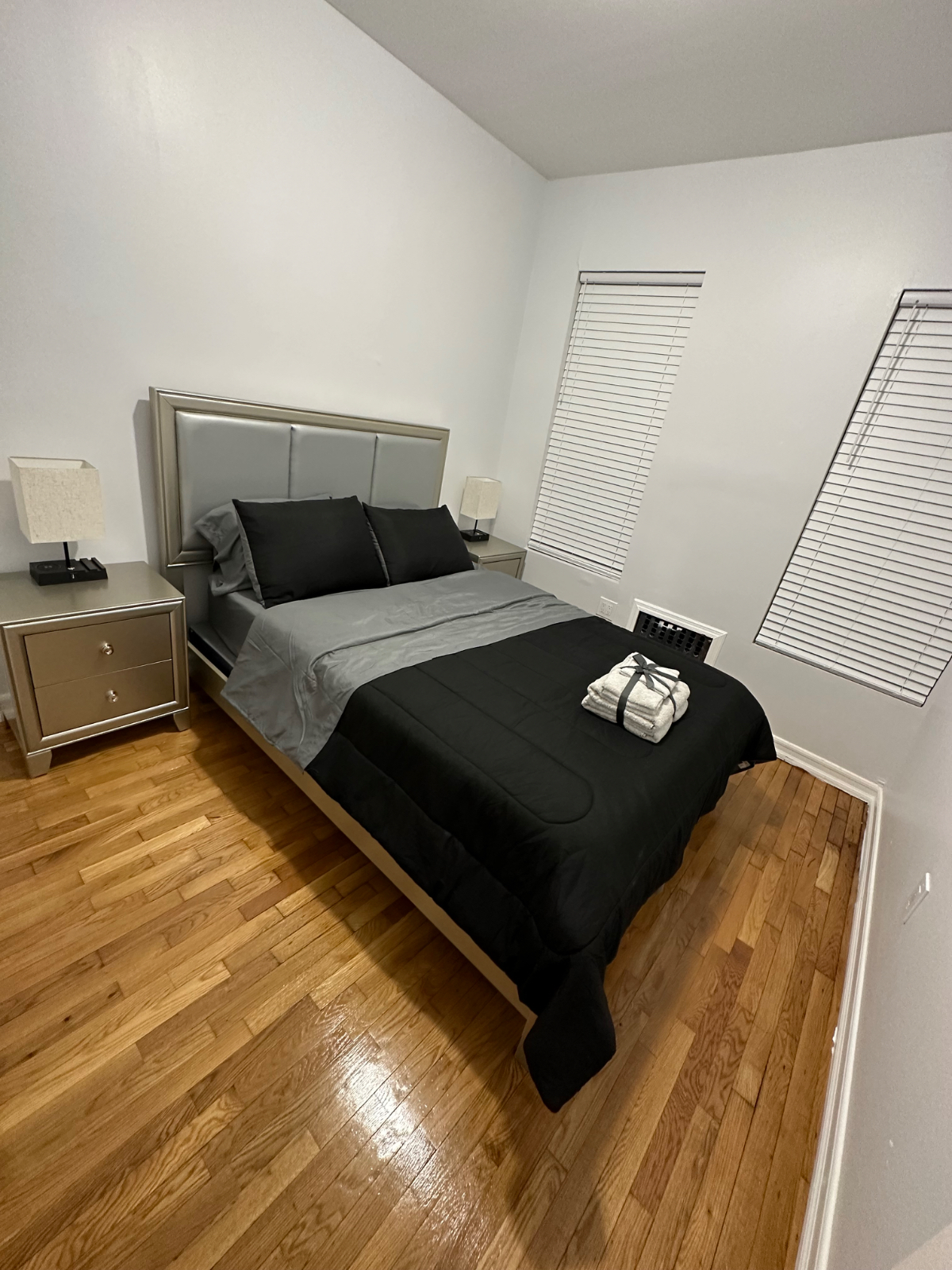 Cozy 3rd Floor 3 Bedroom Apartment - Photo 10
