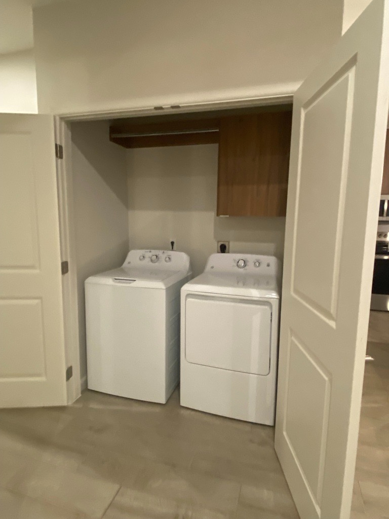 Gorgeous New Apartment - Photo 12