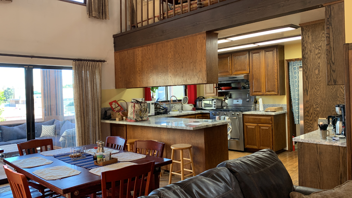 Beautiful Coliving Coworking Large Loft Space in the Santa Monica Area, Available in October - Photo 2