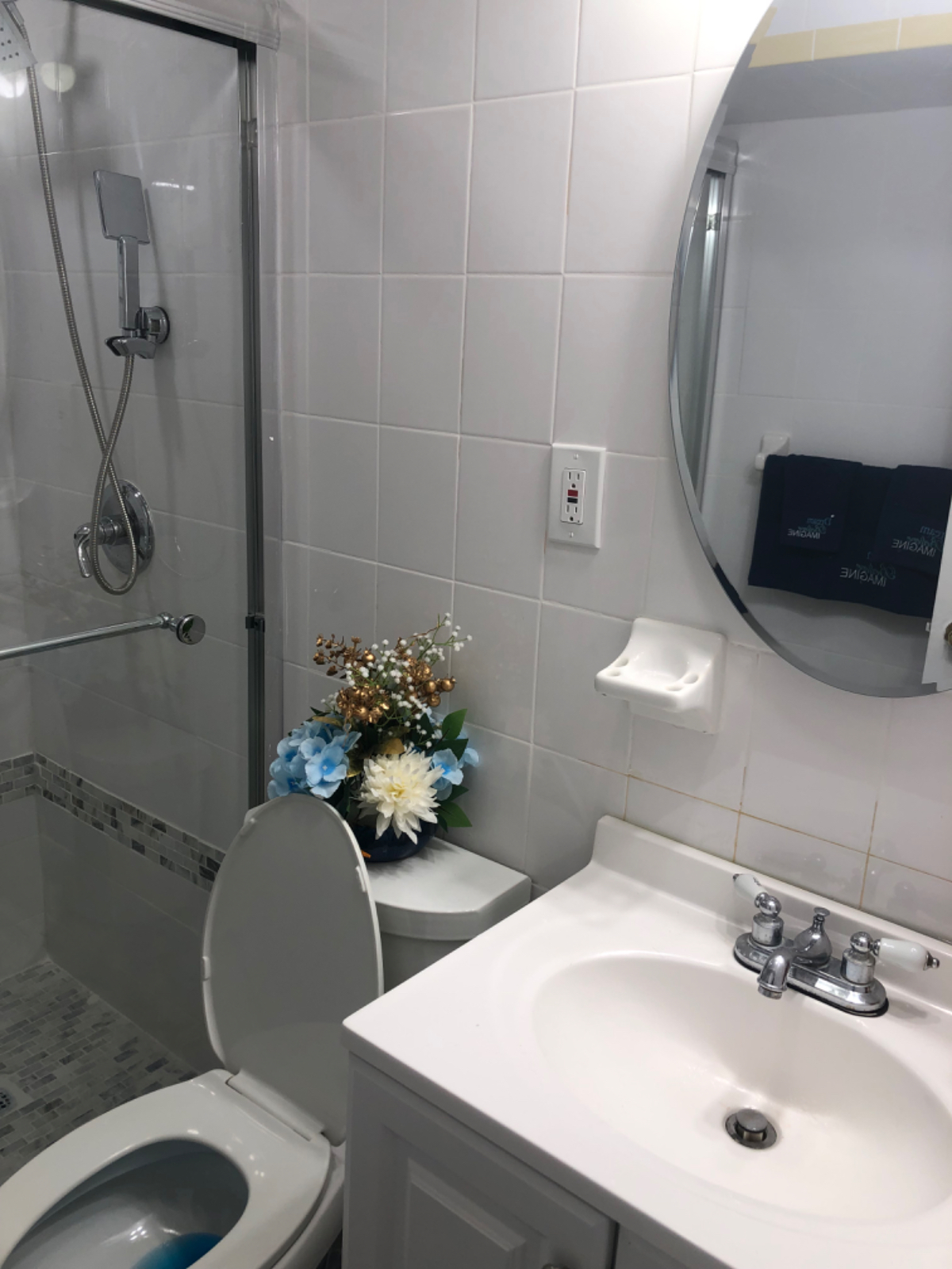 Modern & Cozy 1-Bedroom Basement Apartment - Conveniently Located Near Amenities - Photo 12