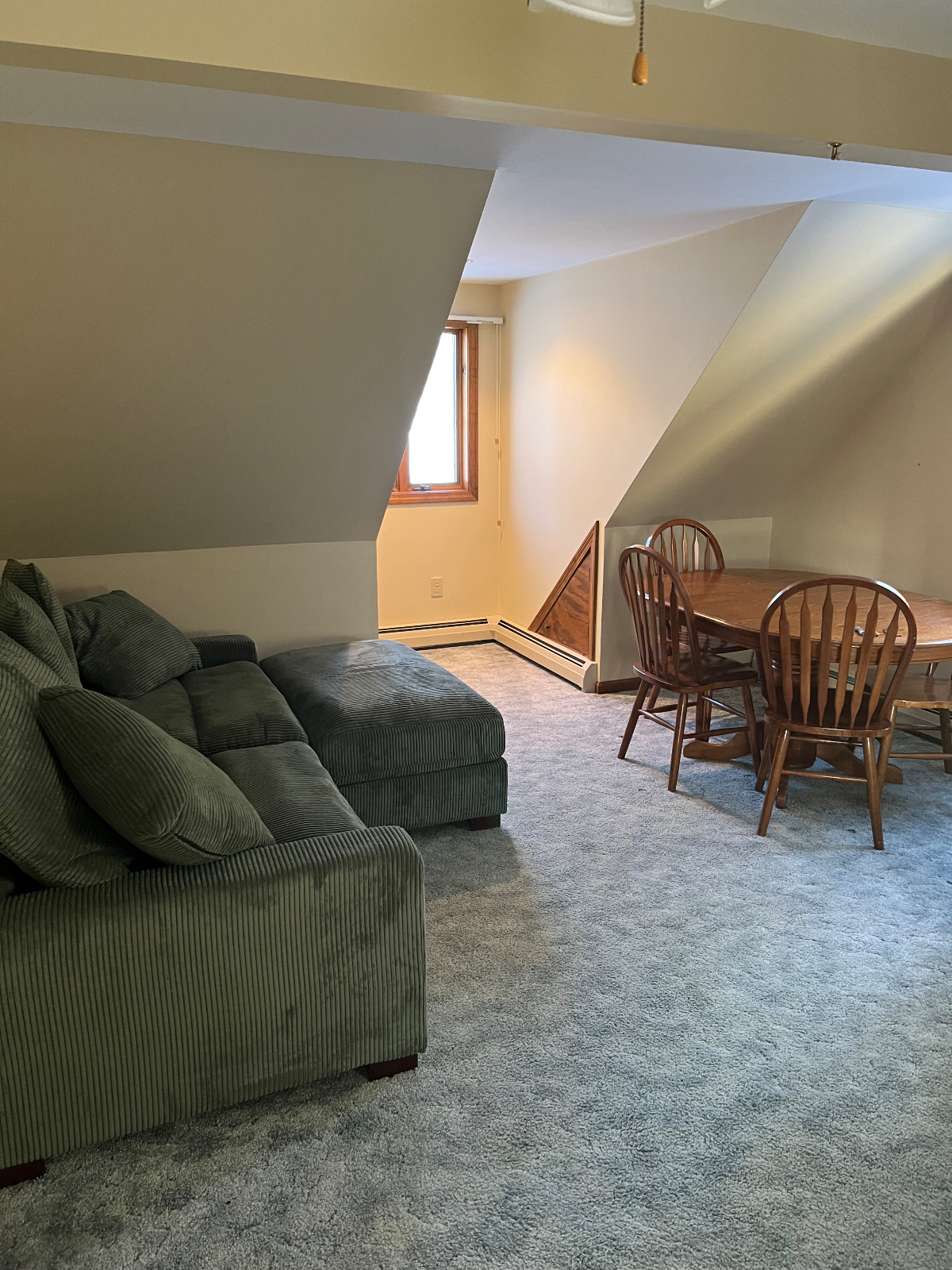 1BR/1BA Idyllic Apartment at the foot of the Green Mountains - Photo 12
