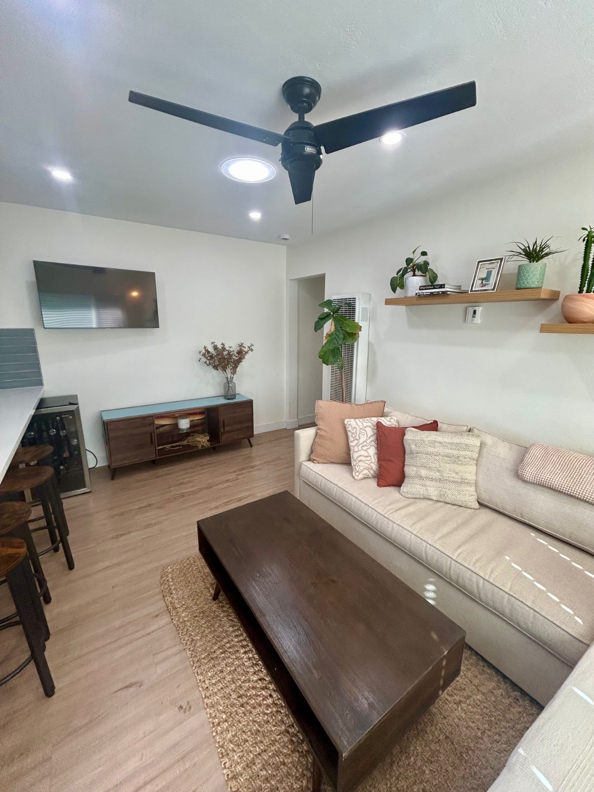 Modern Duplex in North Park 2/1 w/Private Front and Backyard and Offstreet Parking - Photo 5