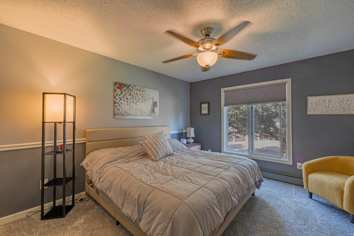 Updated Beautiful Large Condo - Photo 11
