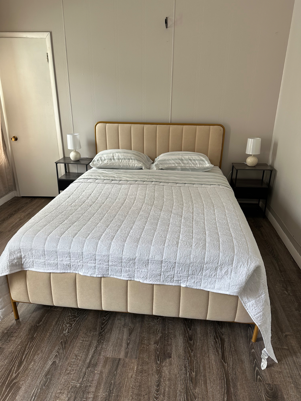 Modern & Peaceful 2 bedroom Rental - Photo 8