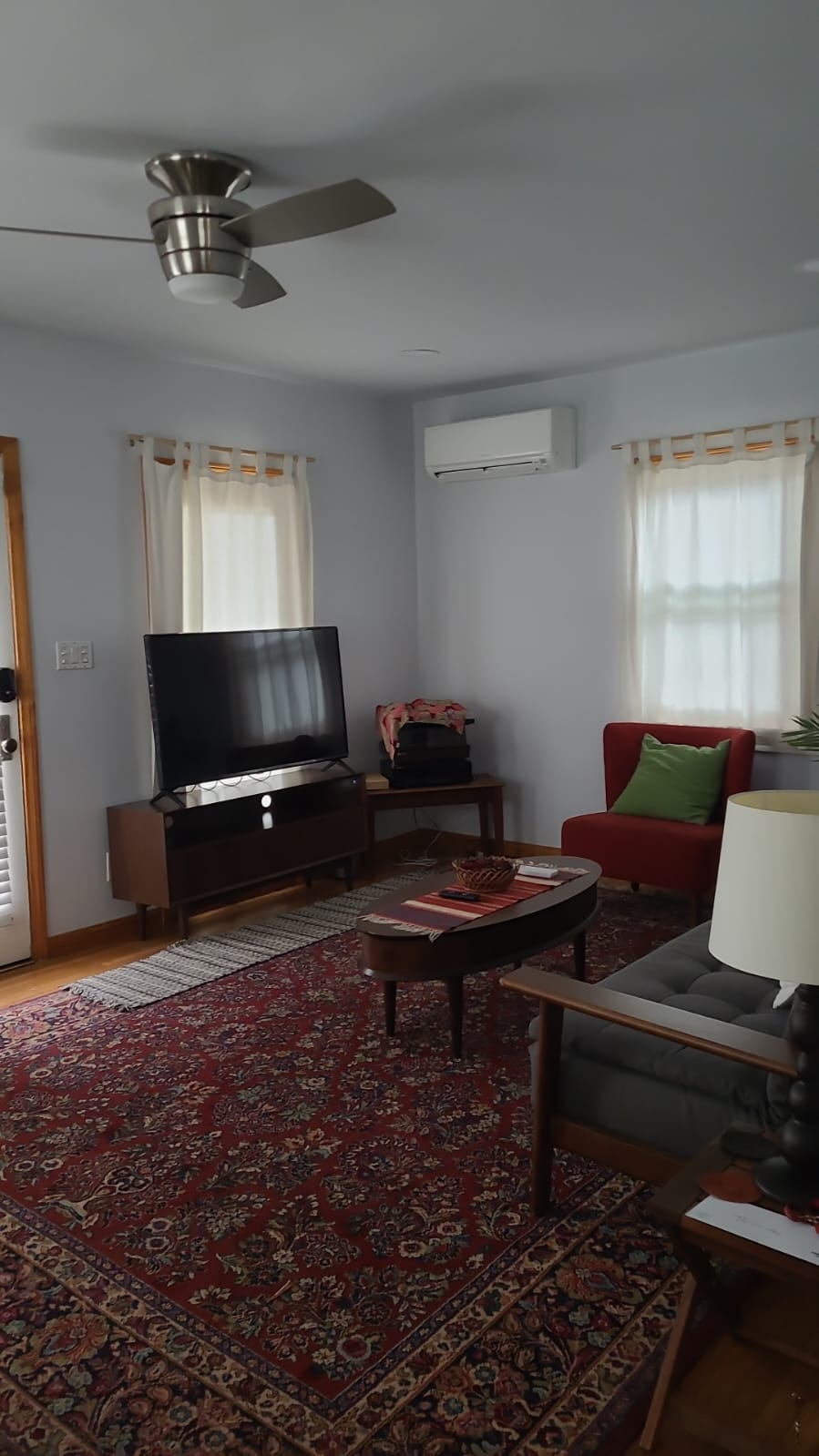 Cute single family cottage in North Park - Photo 1