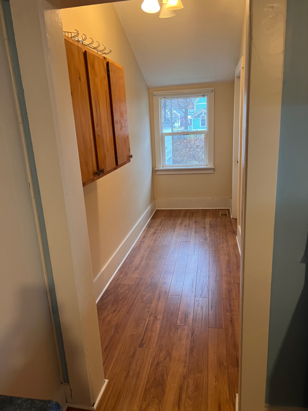Ludlow Village 1 BR apartment September 1 occupancy - Photo 5