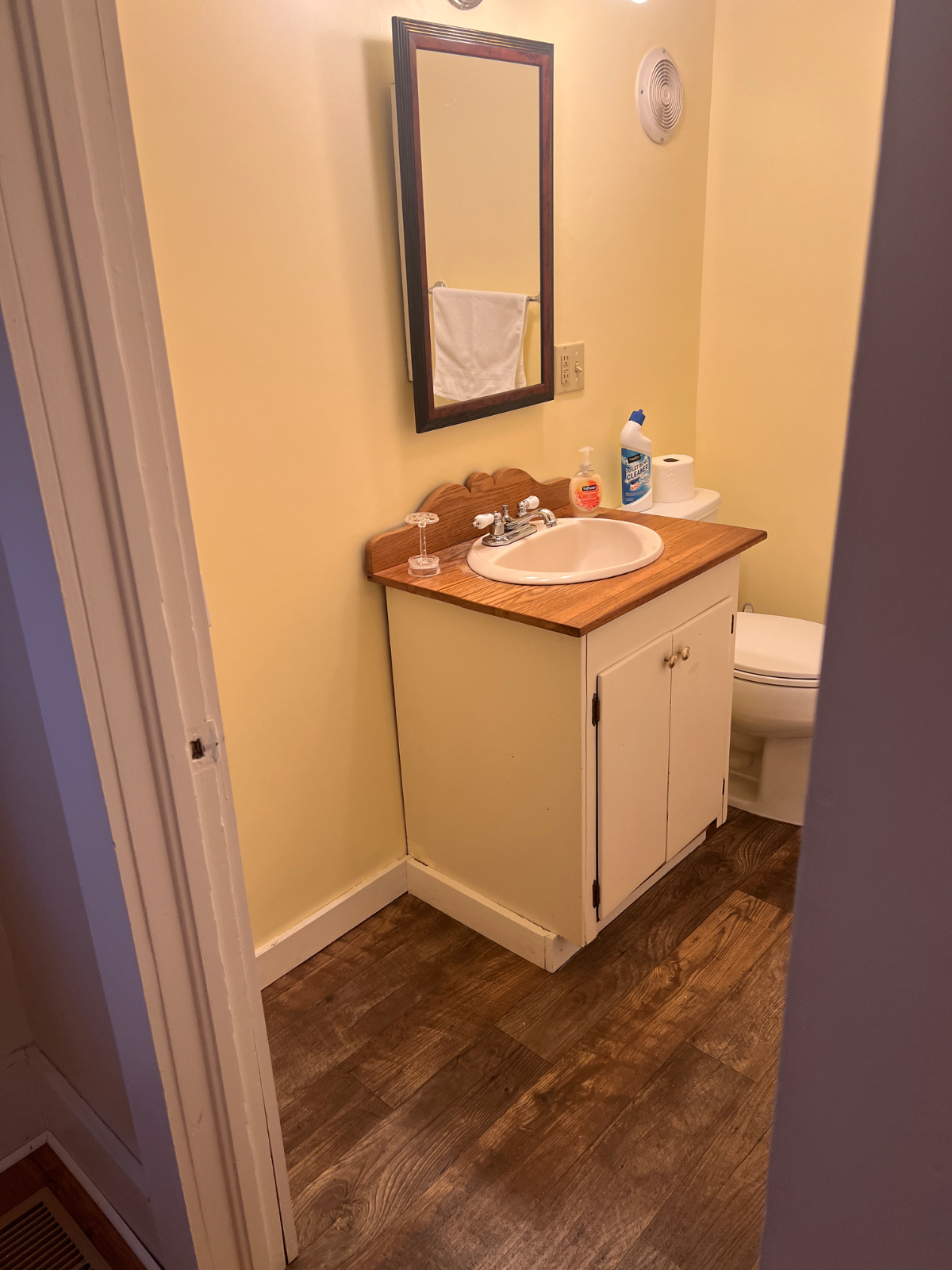 Ludlow Village 1 BR apartment September 1 occupancy - Photo 6