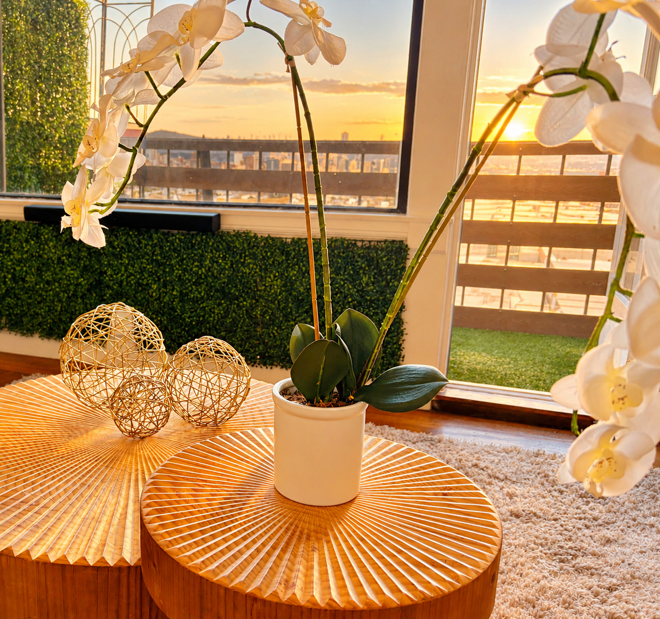 Amazing Views & Free Parking w/King bed in Safe Neighborhood - Photo 4