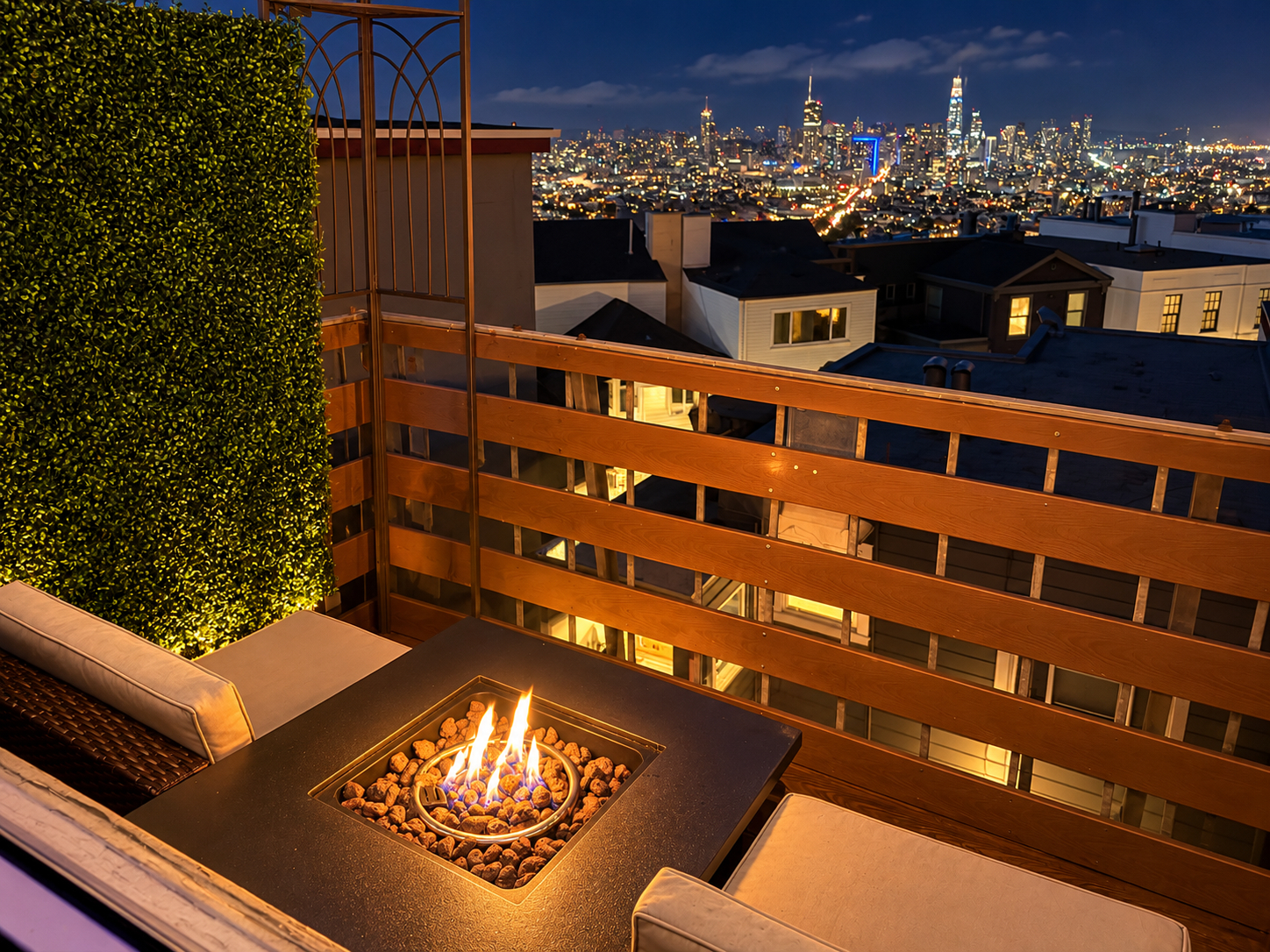 Amazing Views & Free Parking w/King bed in Safe Neighborhood - Photo 5