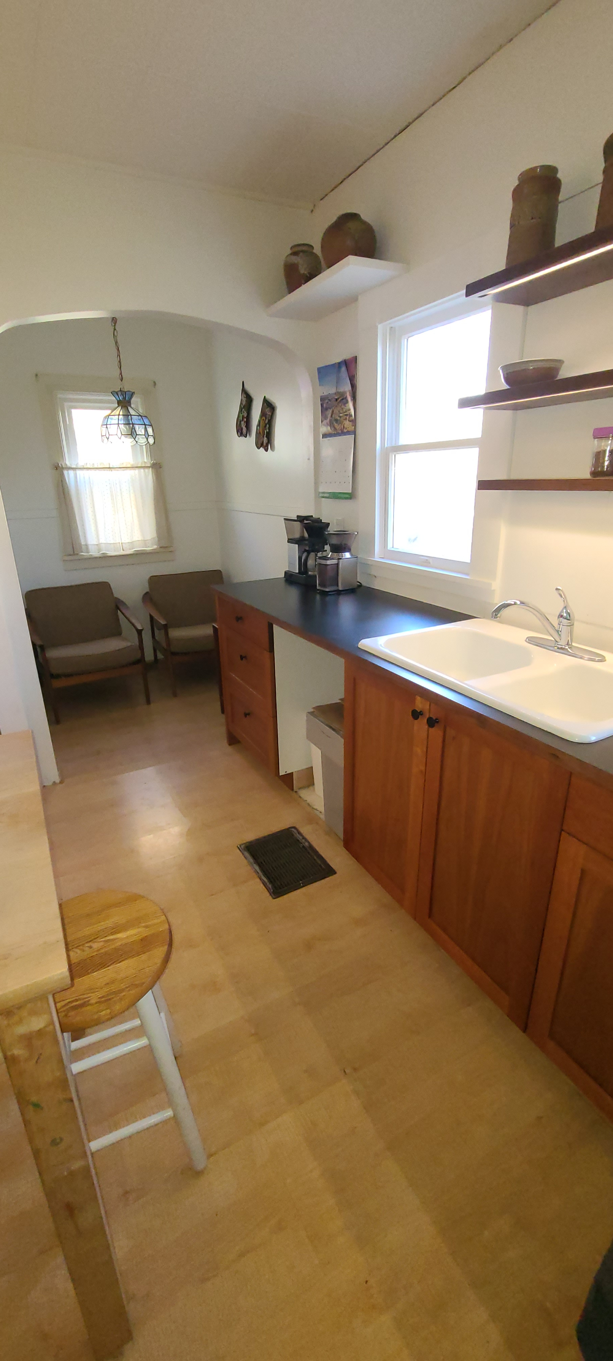 Charming 2 bedroom South Wedge home - Photo 9