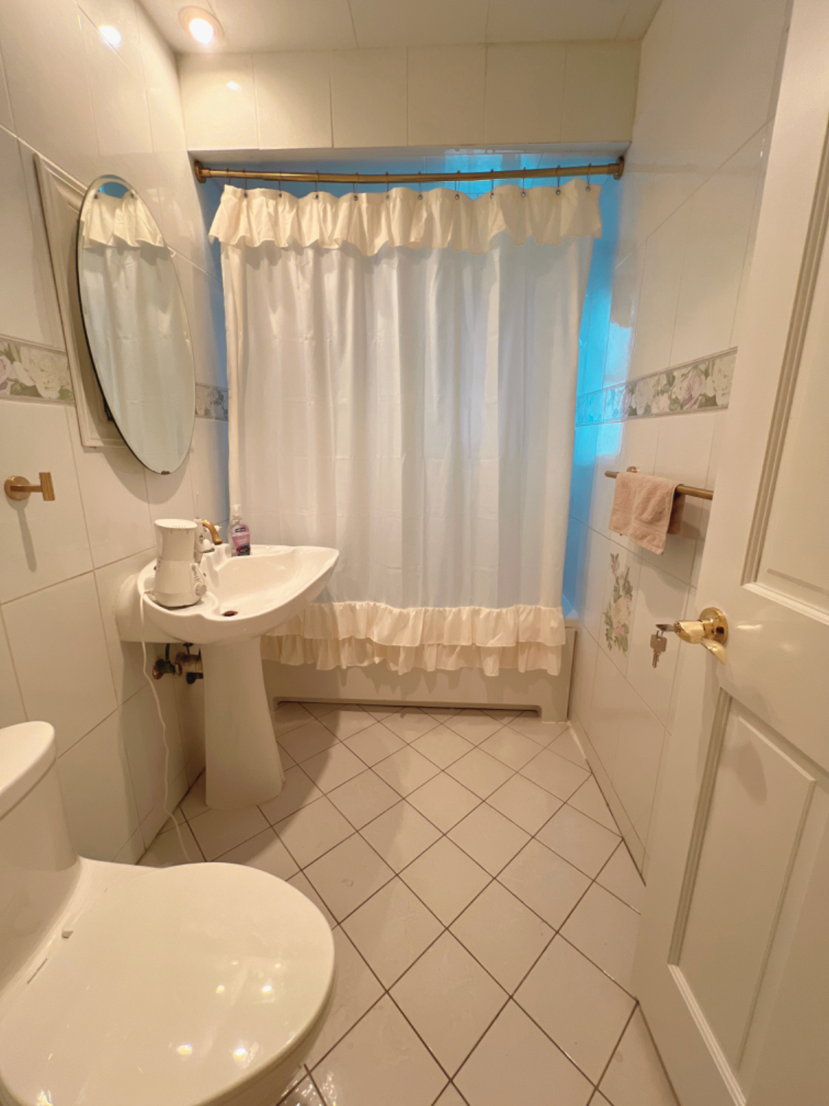 Private Room in New Hyde Park - Photo 1