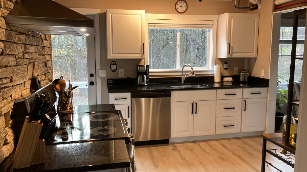 Farmhouse on 10 Acres - Photo 12