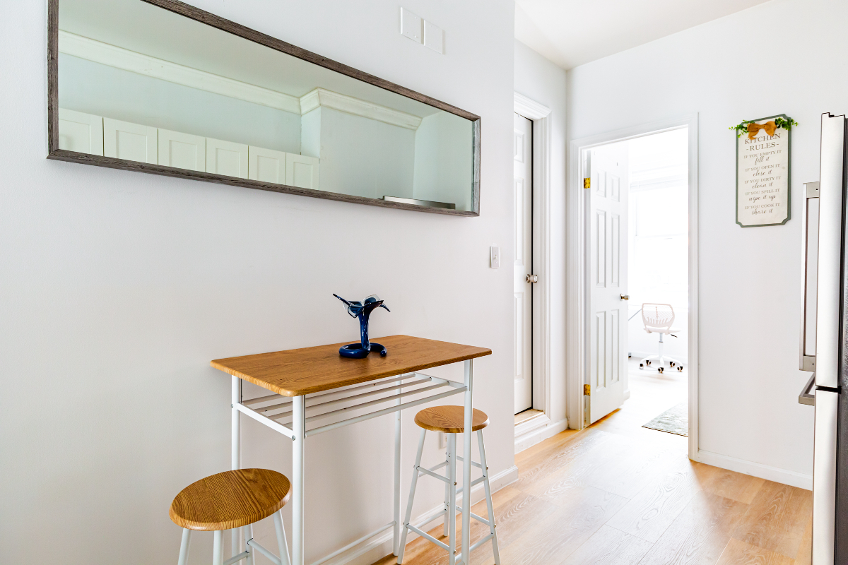 Newly renovated true 2 bedroom in heart of East Village - Photo 5