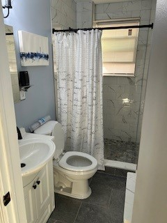 Convenient DC lower level apartment quiet neighborhood with lots of natural light! - Photo 12
