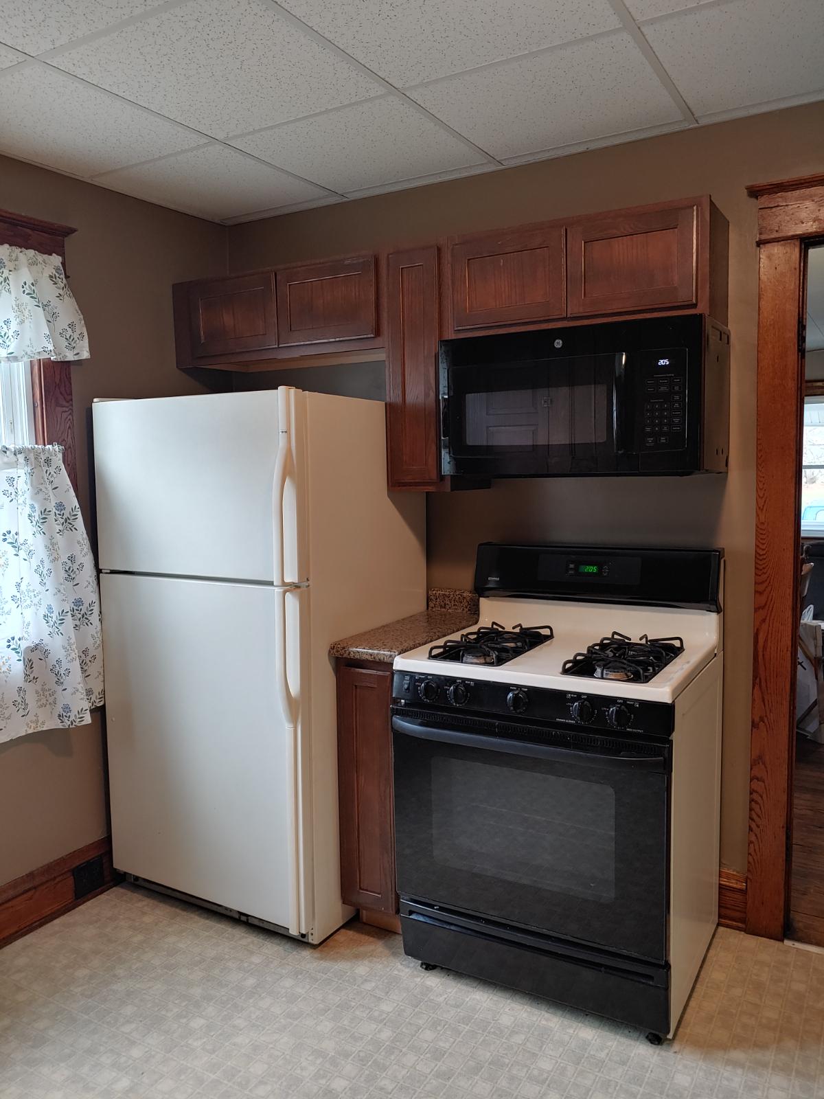 Home Away From Home, Lots of Space - Photo 3