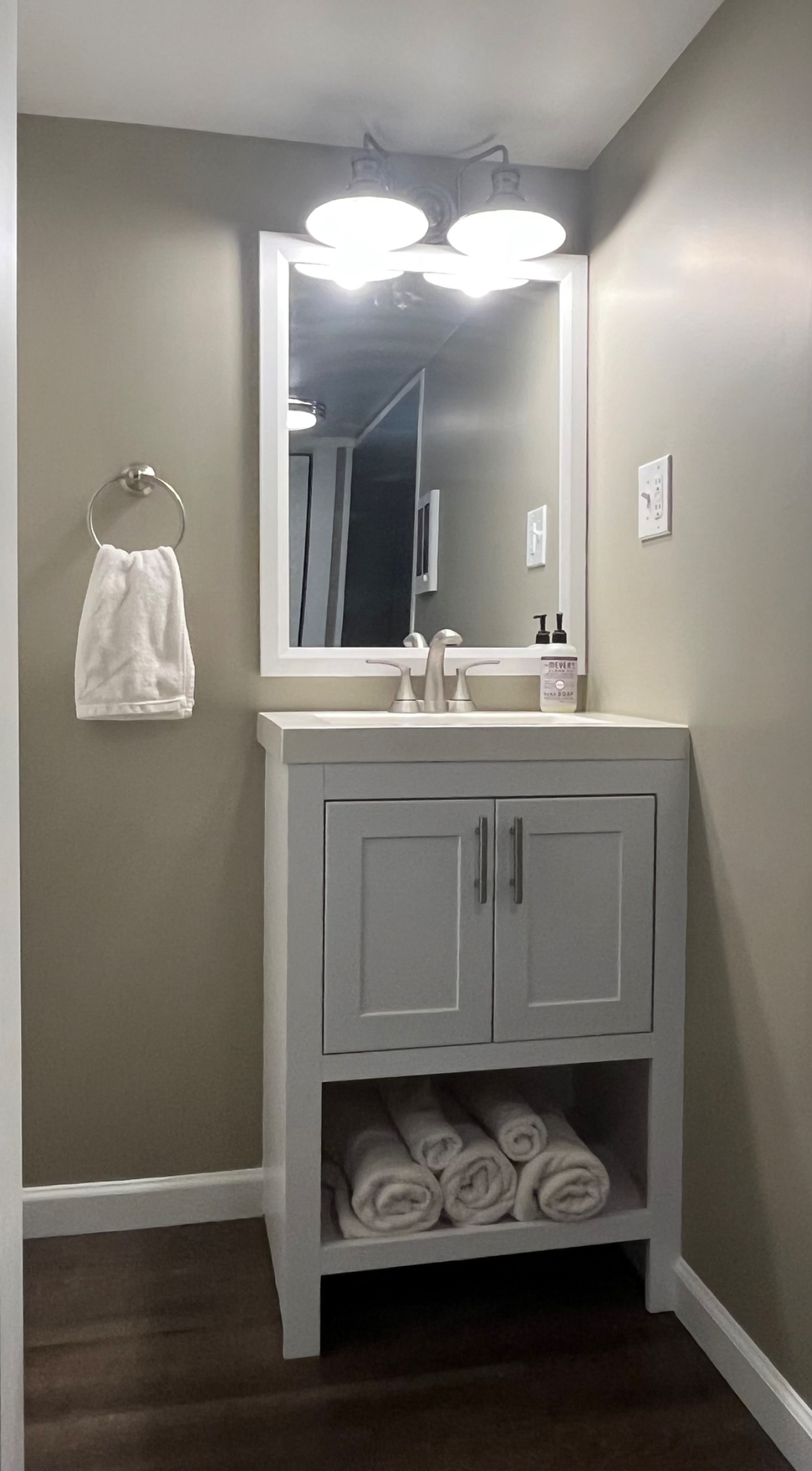 Modern apartment studio in historic Montford near downtown - Photo 9