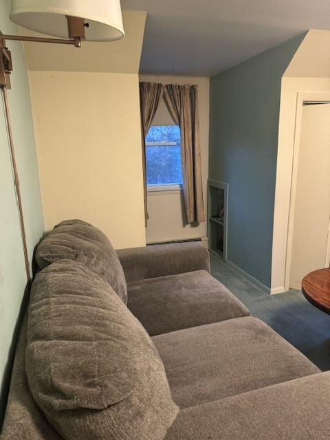 Cozy 1-Bedroom Apartment with Scenic Views in a Serene Neighborhood - Photo 3