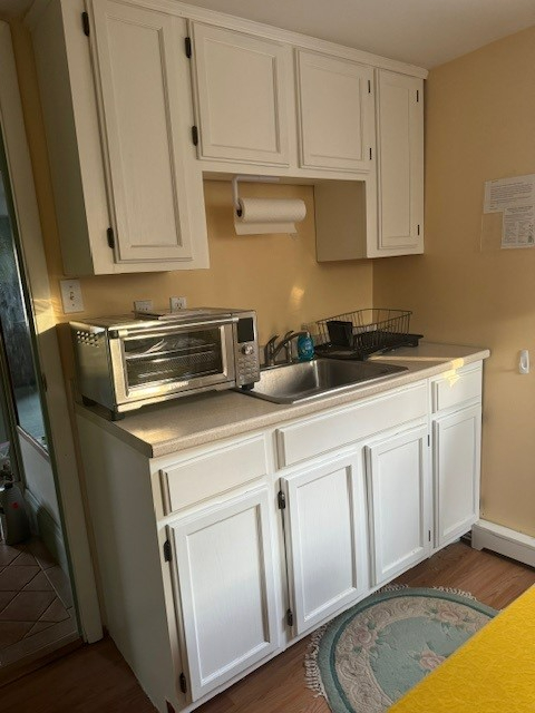 Cozy 1-Bedroom Apartment with Scenic Views in a Serene Neighborhood - Photo 10