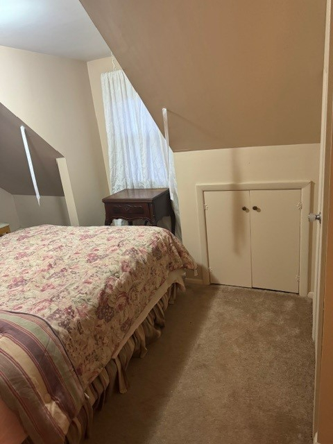 Cozy 1-Bedroom Apartment with Scenic Views in a Serene Neighborhood - Photo 12