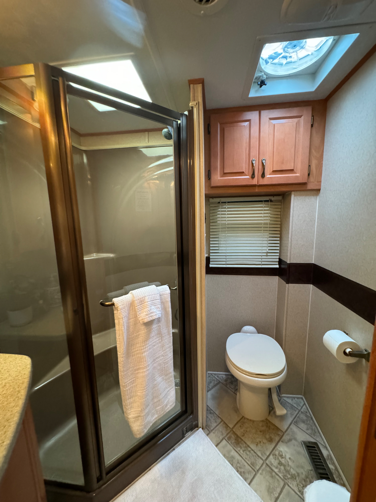 Cozy Camper - Photo 6