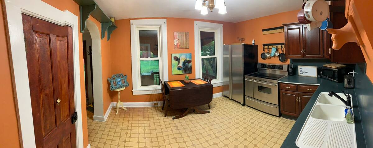 Great One bedroom House walk to downtown Cheyenne - Photo 2