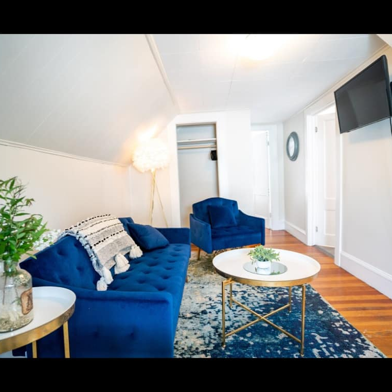 Room near UVM / Med Center - Photo 2