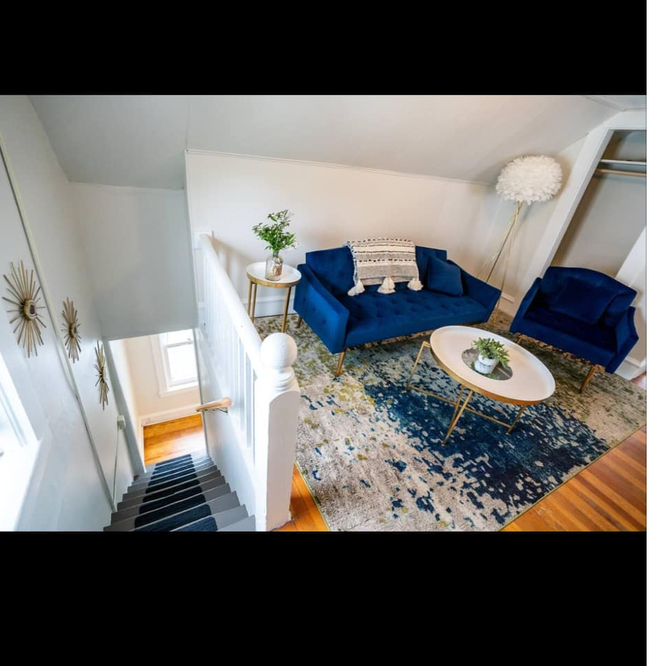 Room near UVM / Med Center - Photo 10