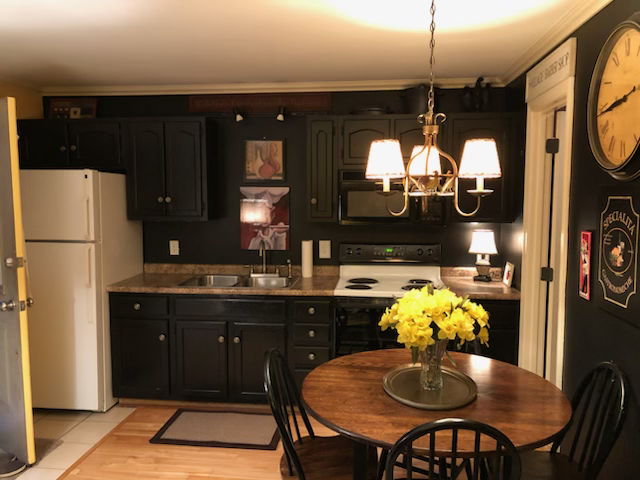 Newly Renovated Furnished Apartment - Rutland... - Photo 7