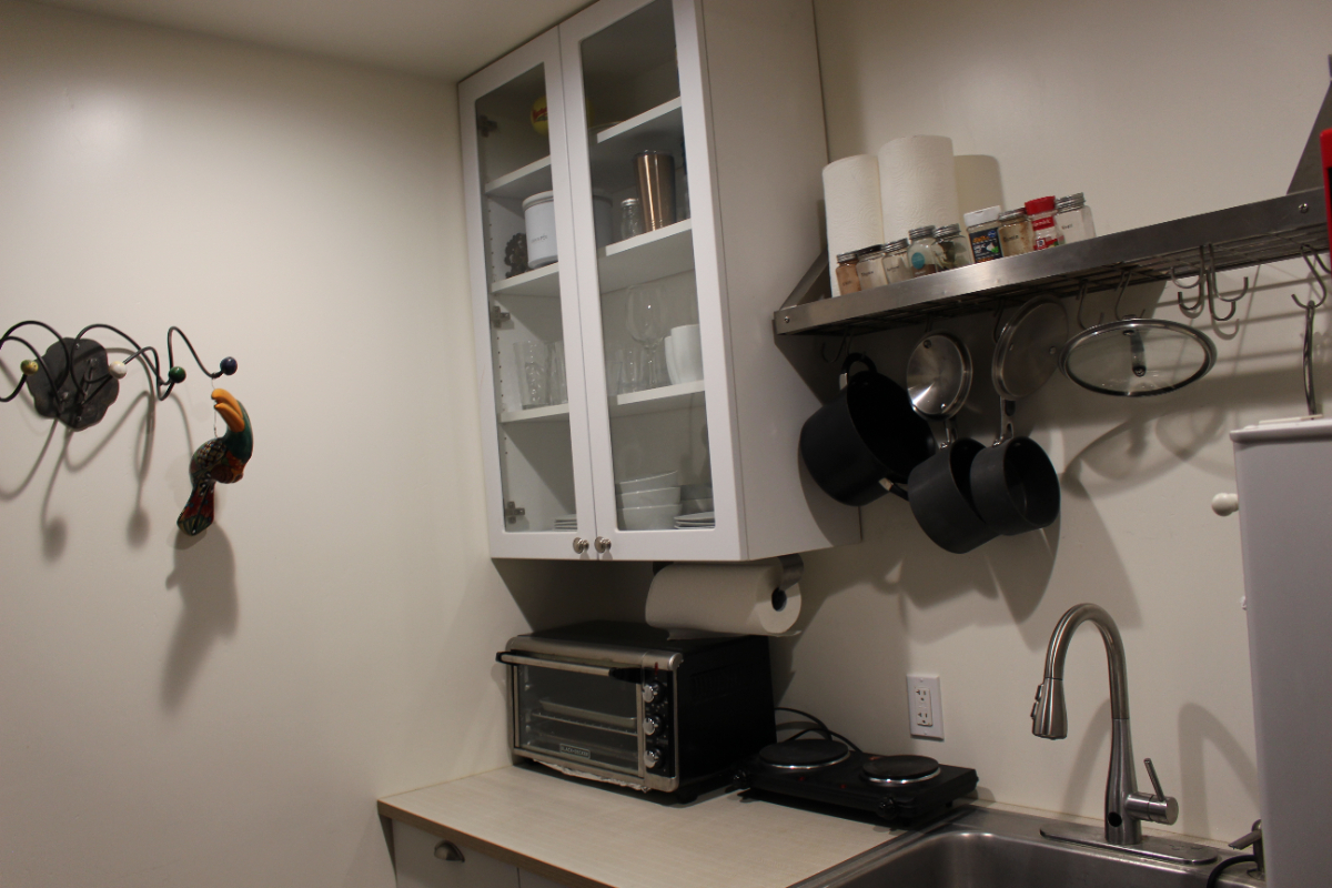 Glendale/Phx Hideaway 1bed 1bath w/ WD and parking - Photo 5