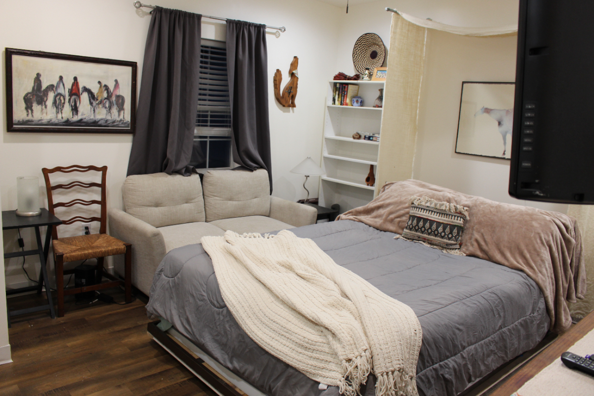 Glendale/Phx Hideaway 1bed 1bath w/ WD and parking - Photo 2
