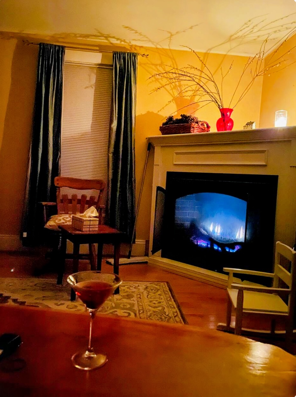 Gingerbread Chalet with Fireplace - Photo 10