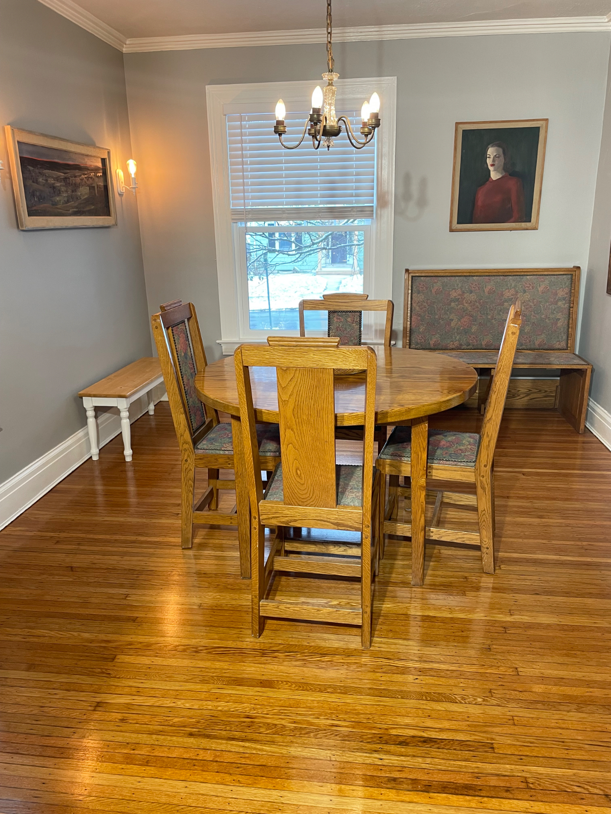 Quiet 2 bedroom 1 office in South Utica - Photo 9