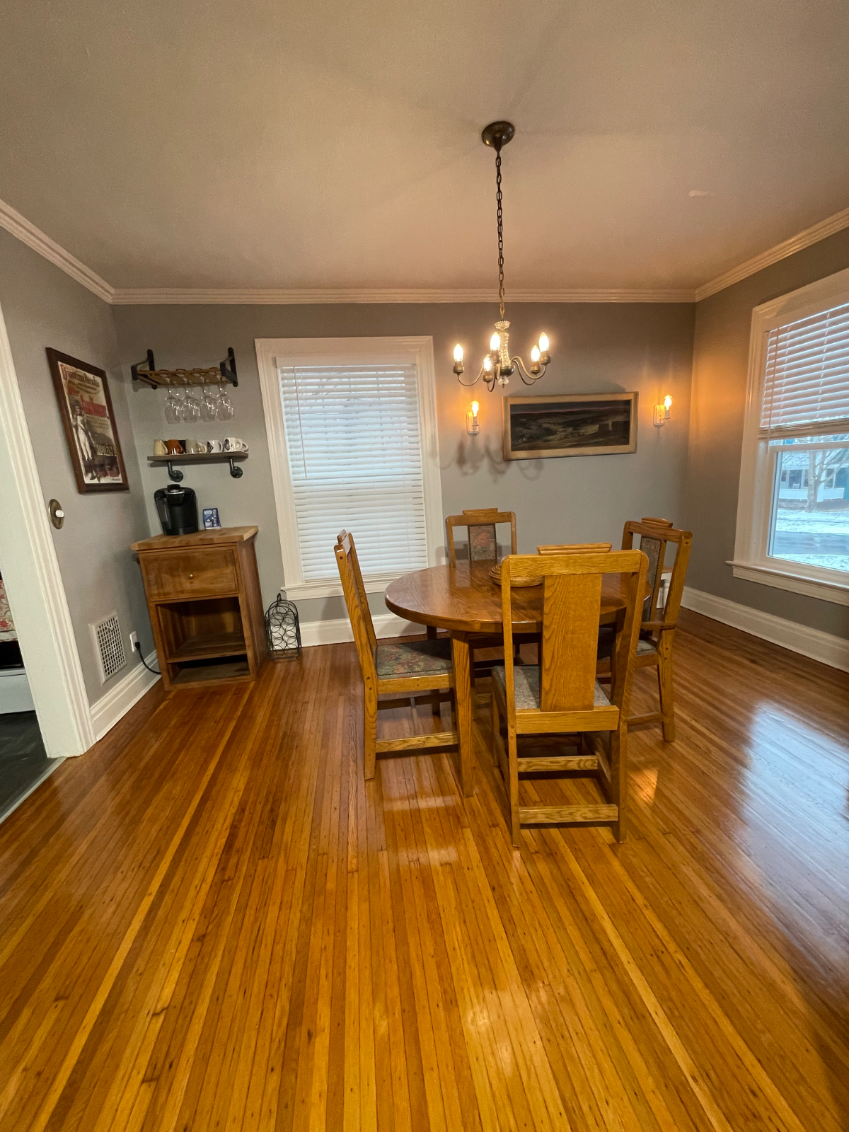 Quiet 2 bedroom 1 office in South Utica - Photo 7