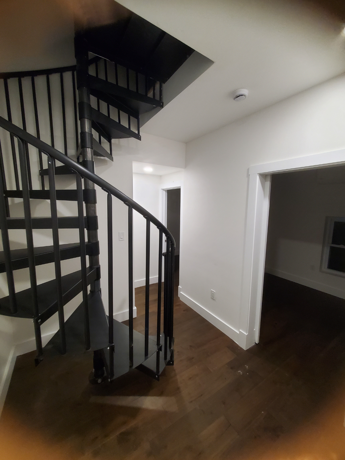 Detached Furnished 2 bedroom Brookland DC All Utilities Inc - Photo 3