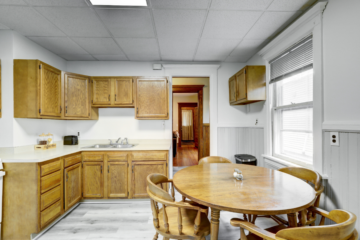 Comfortable 3 bedroom apartment located in center city, Rochester, NY - Photo 10