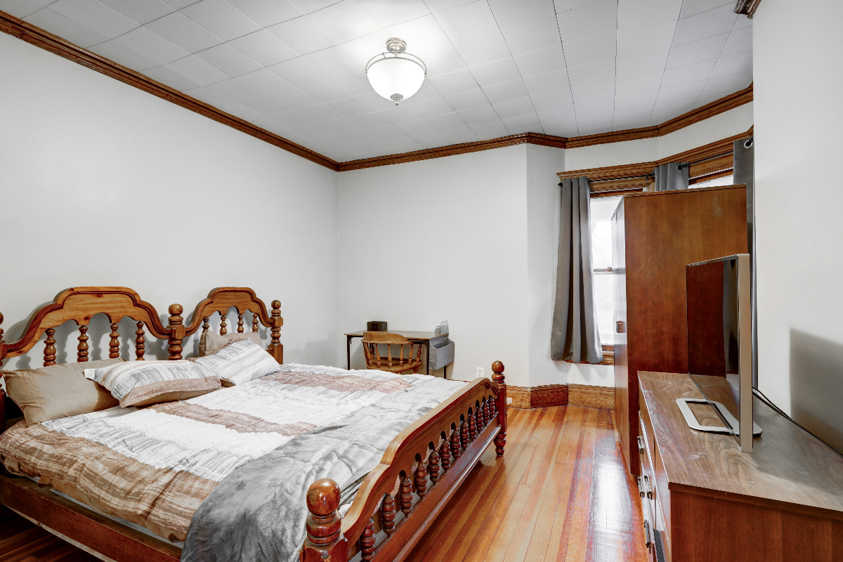 Comfortable 3 bedroom apartment located in center city, Rochester, NY - Photo 3