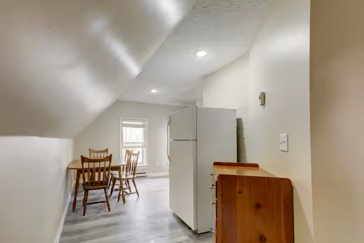 Comfortable 3 bedroom apartment located in center city, Rochester, NY - Photo 11
