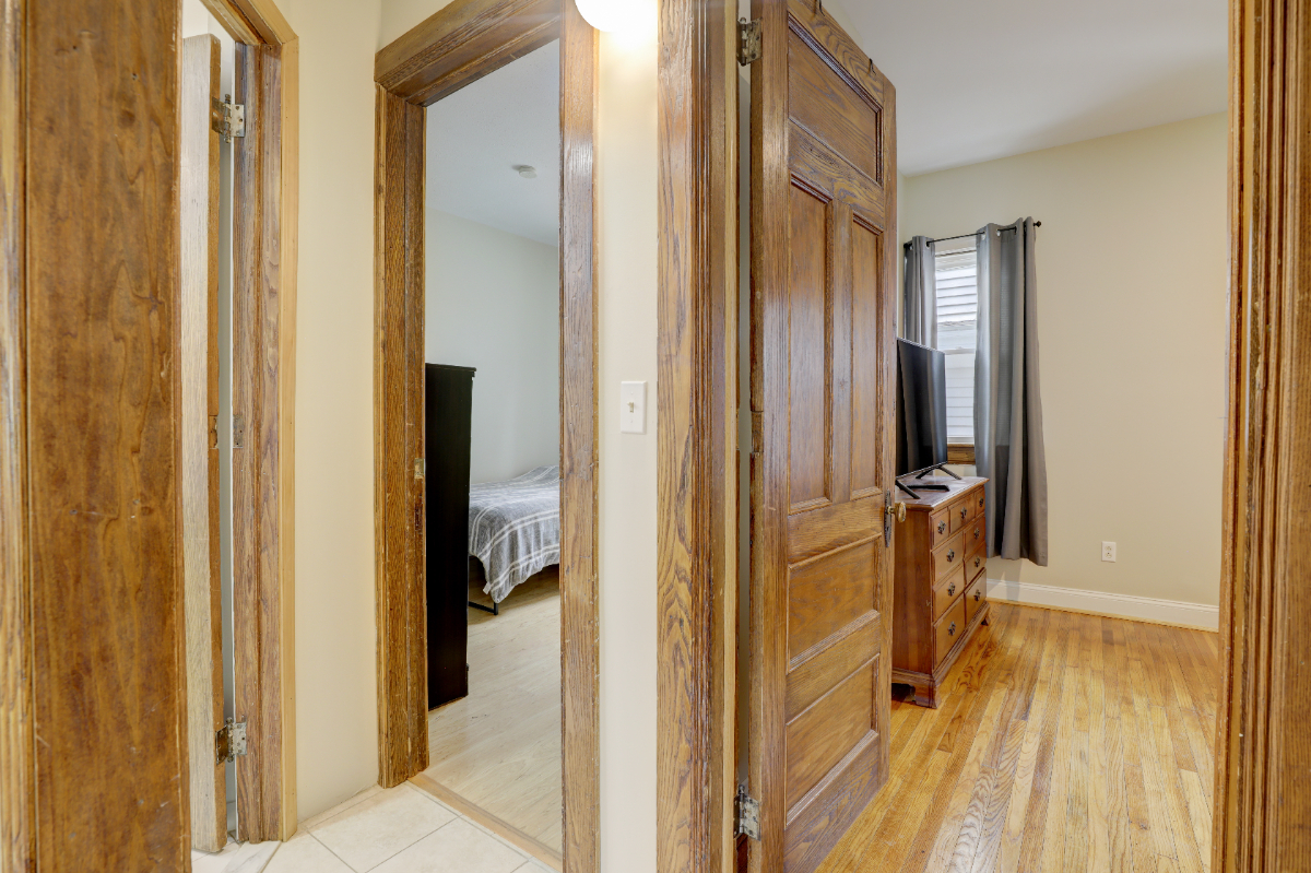 Comfortable 3 bedroom apartment located in center city, Rochester, NY - Photo 8
