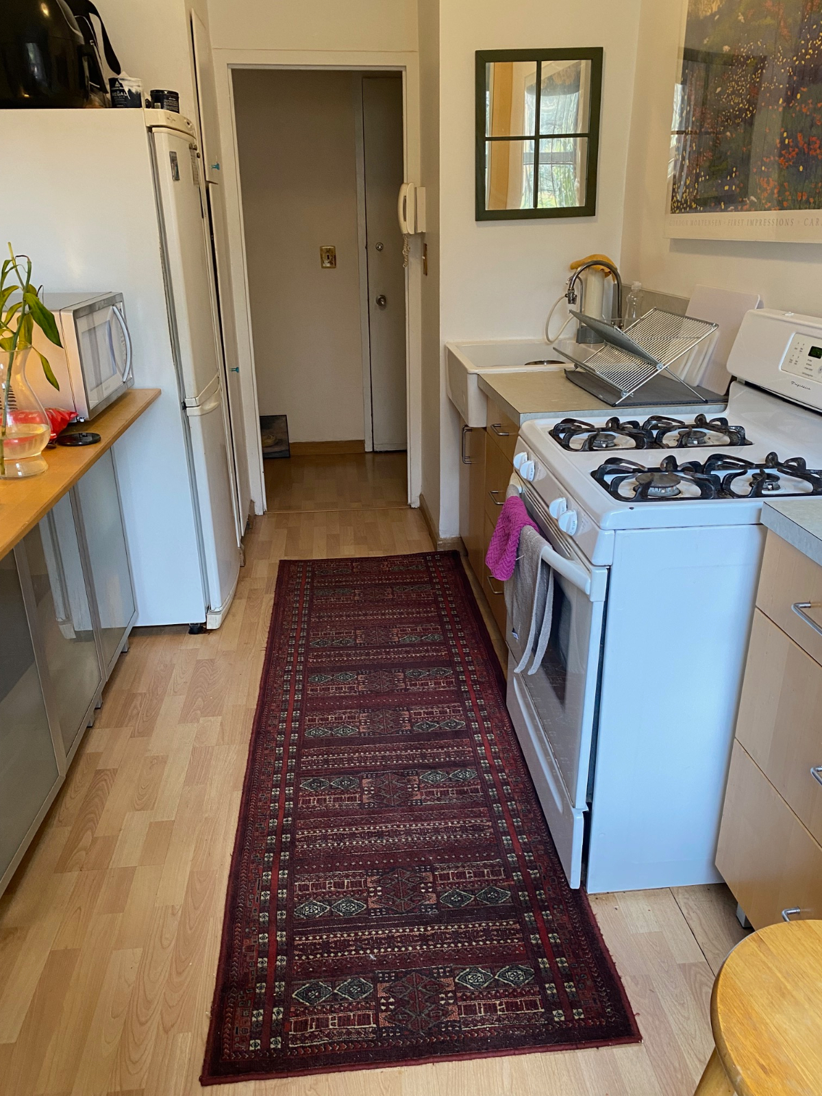 Lovely Garden Apartment - Photo 5