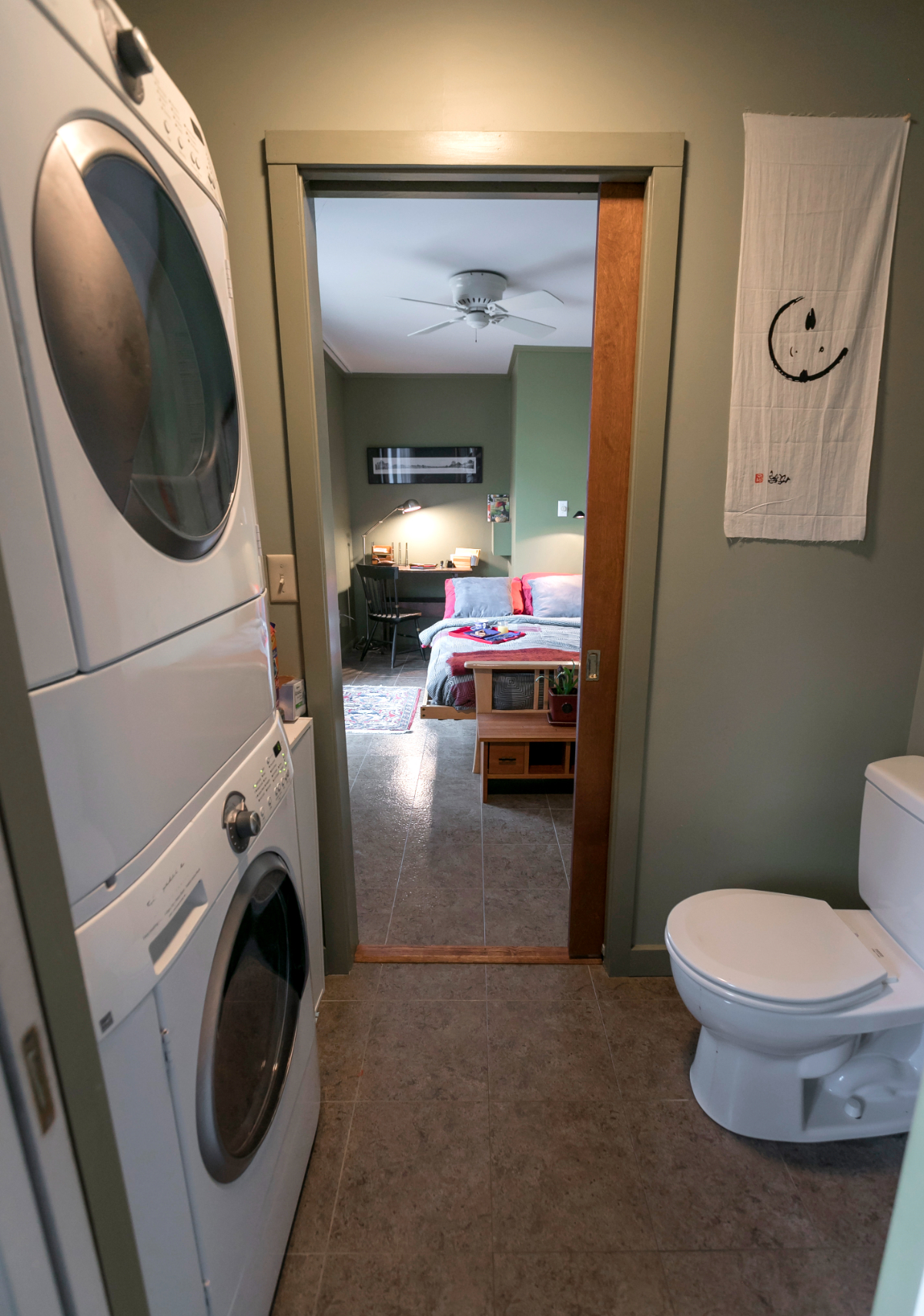 Cayuga House - Photo 8