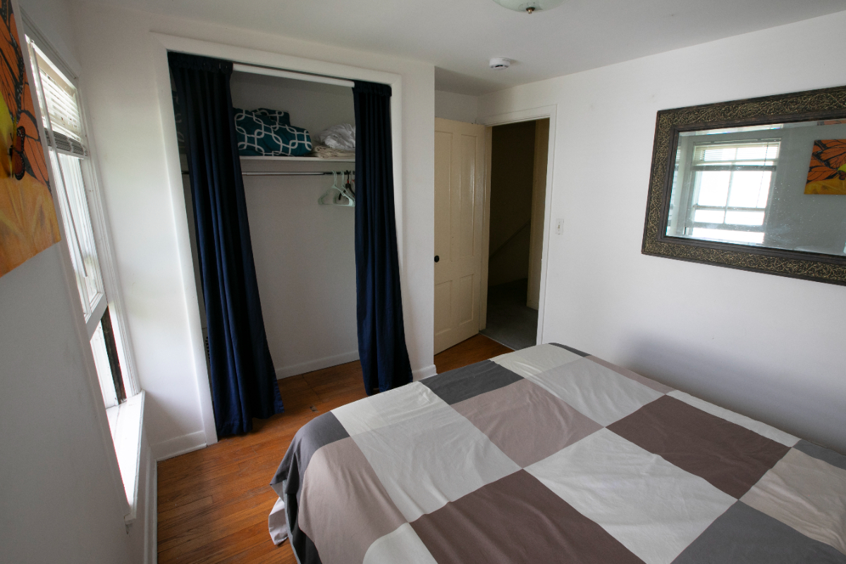 Cayuga House - Photo 11