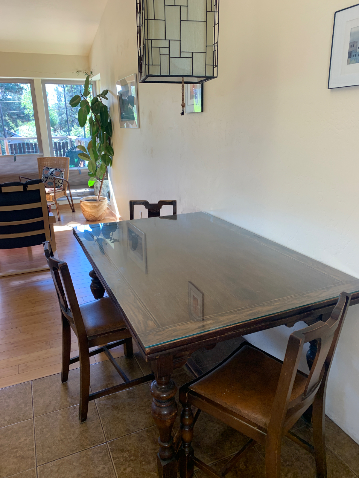 Small House, Great Location (Open for booking 3 or more months beginning January 15, 2027) - Photo 5