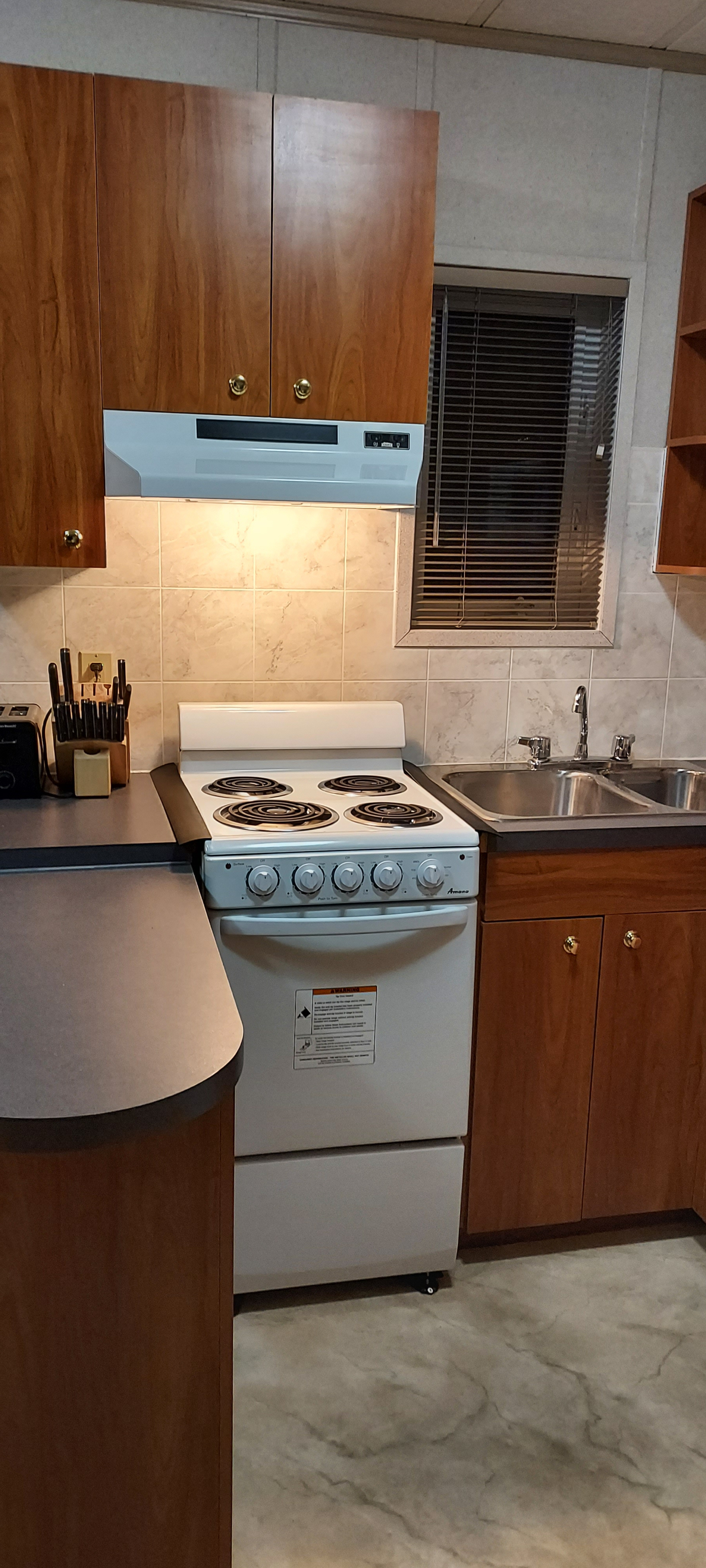 Newly Built 1BR Apartment with Outdoor Charm &... - Photo 4