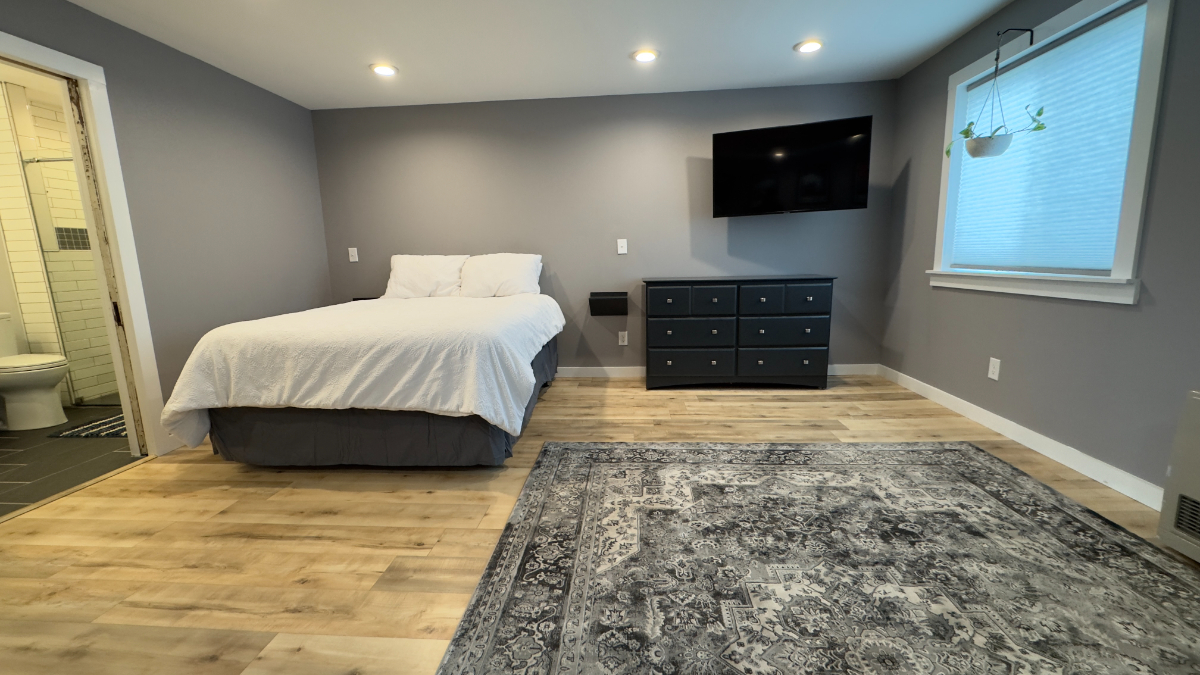 Chilltop Studio Apartment - Photo 3
