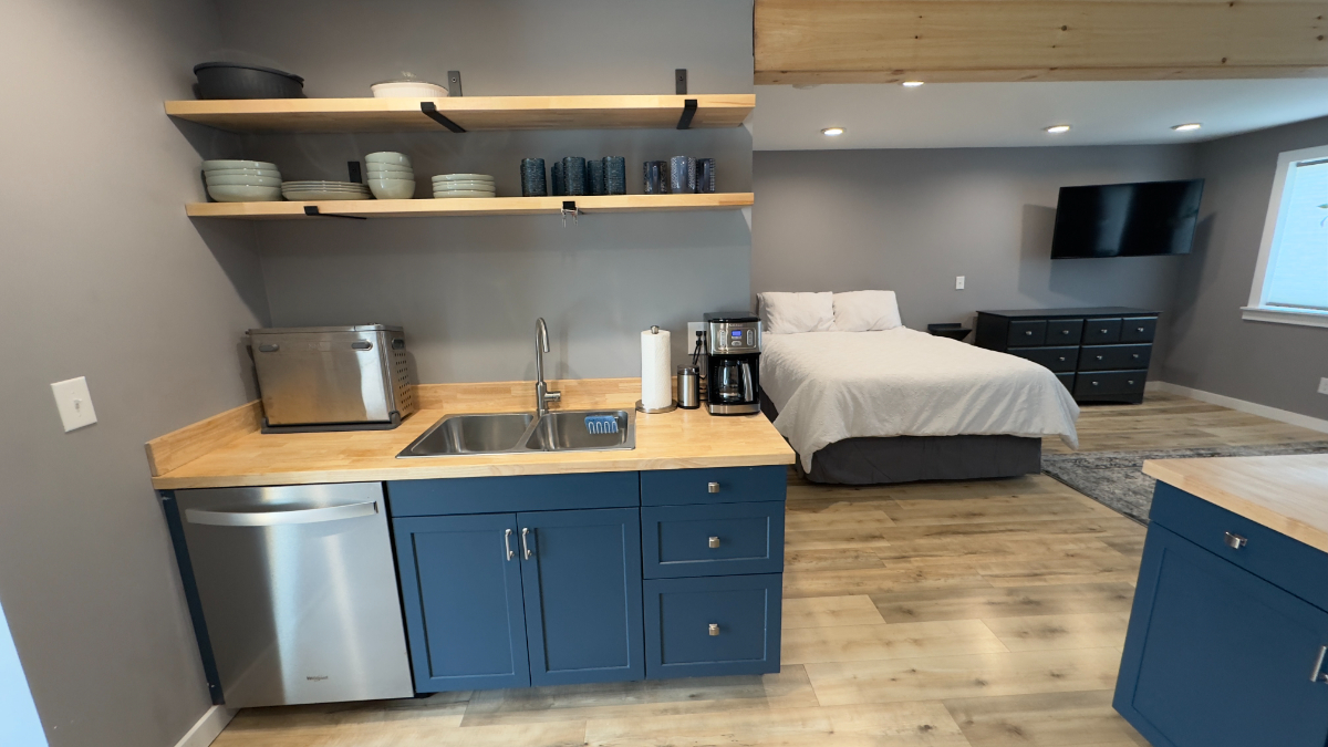 Chilltop Studio Apartment - Photo 11