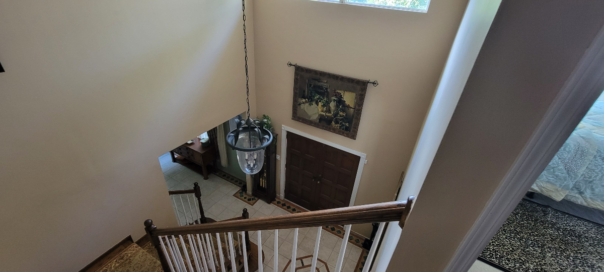 Upscale hampton bays home - Photo 7