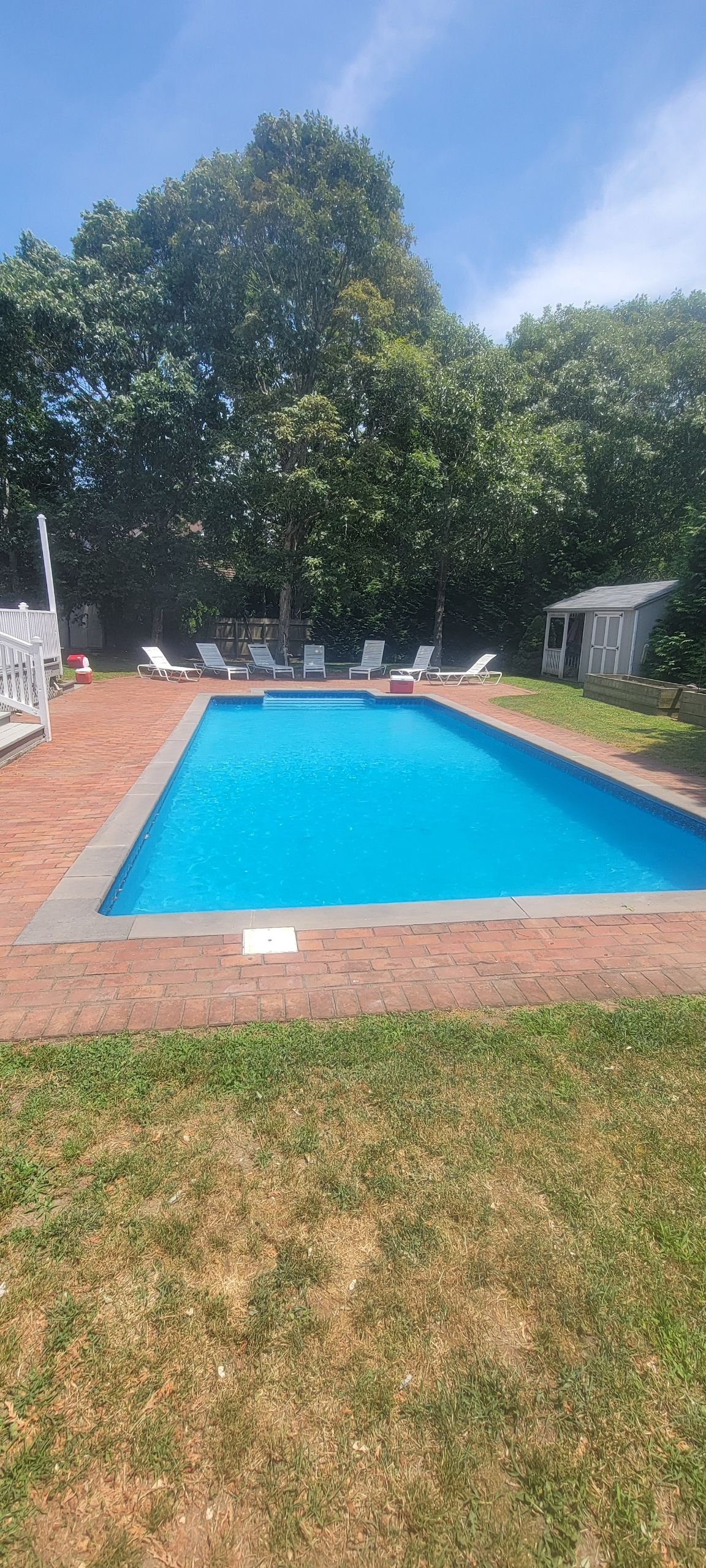 Upscale hampton bays home - Photo 12